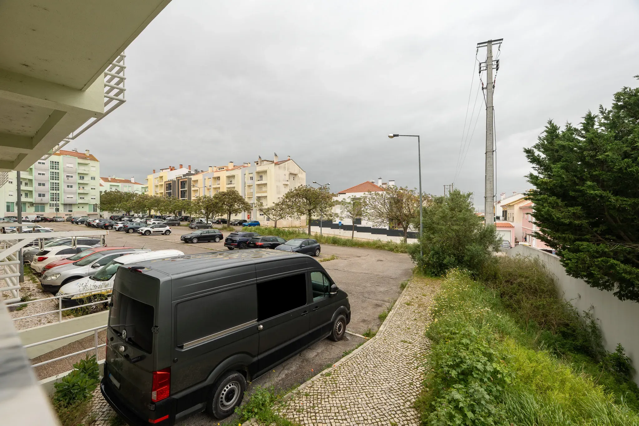 T2 em Excelente Estado no Montijo – Rés-do-chão Alto com Parqueamento e Arrecadação! - Image 26