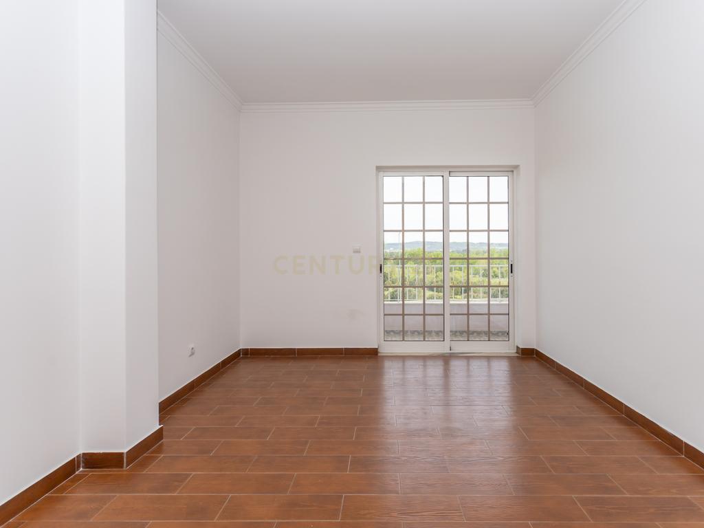 Moradia de 6 assoalhadas em lote de 500 m2 - Image 31