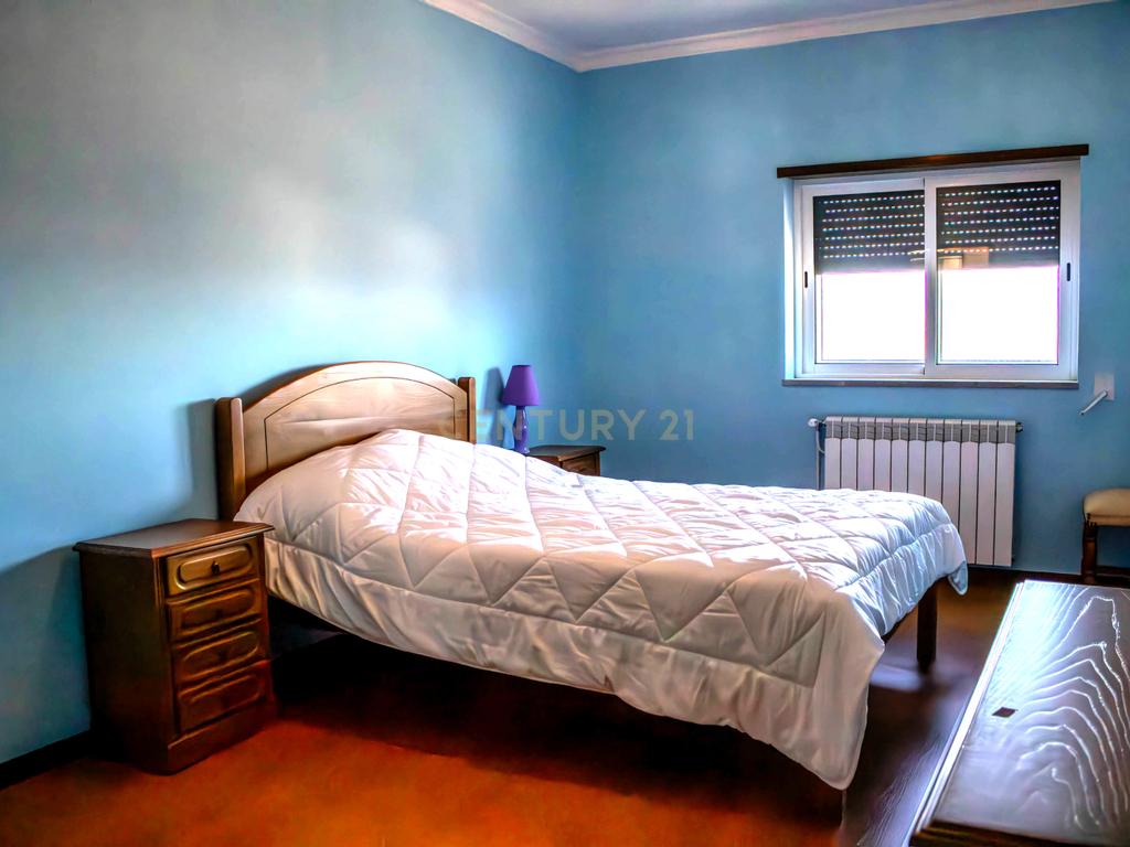 Moradia T5 Vila Nova Foz Côa - Image 33