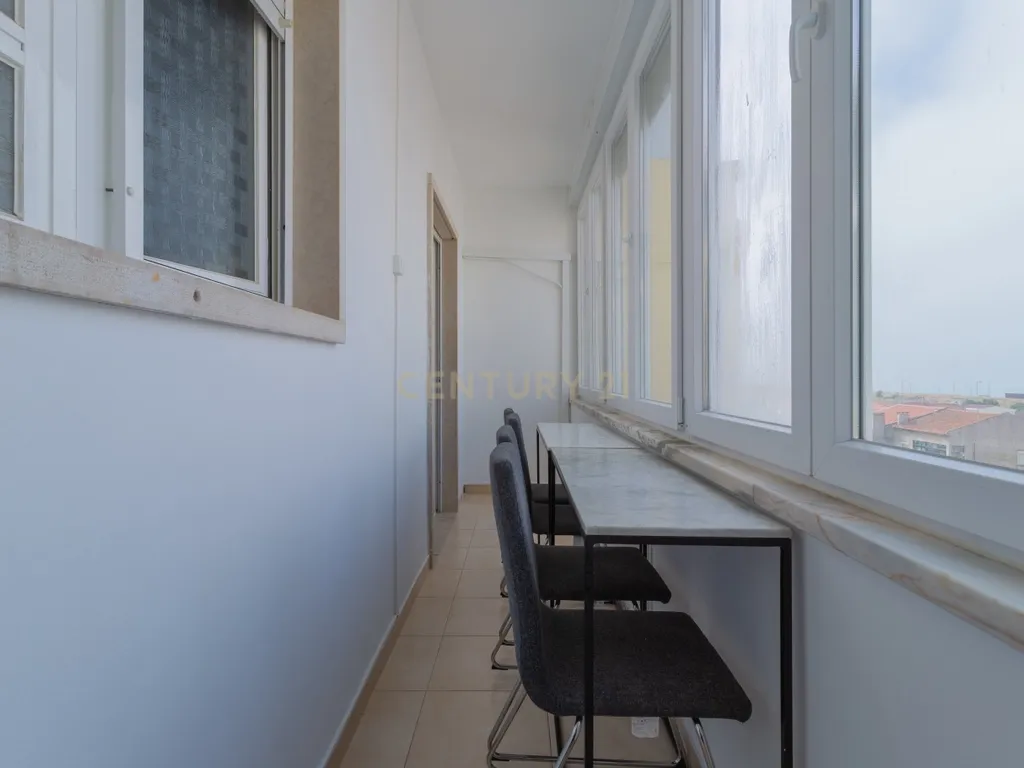 Apartamento Remodelado com Vista Mar, Costa da Caparica, Almada, Setúbal- 2 Quartos - Image 4