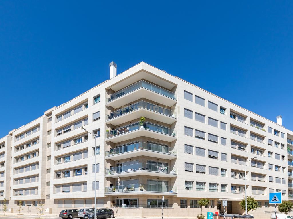 Apartamento T3 Condomínio de Luxo - Qta. Trindade, Seixal - Image 29