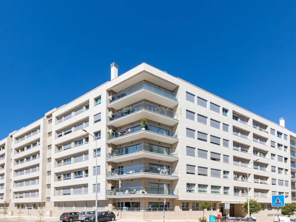 Apartamento T3 Condomínio de Luxo - Qta. Trindade, Seixal - Image 29