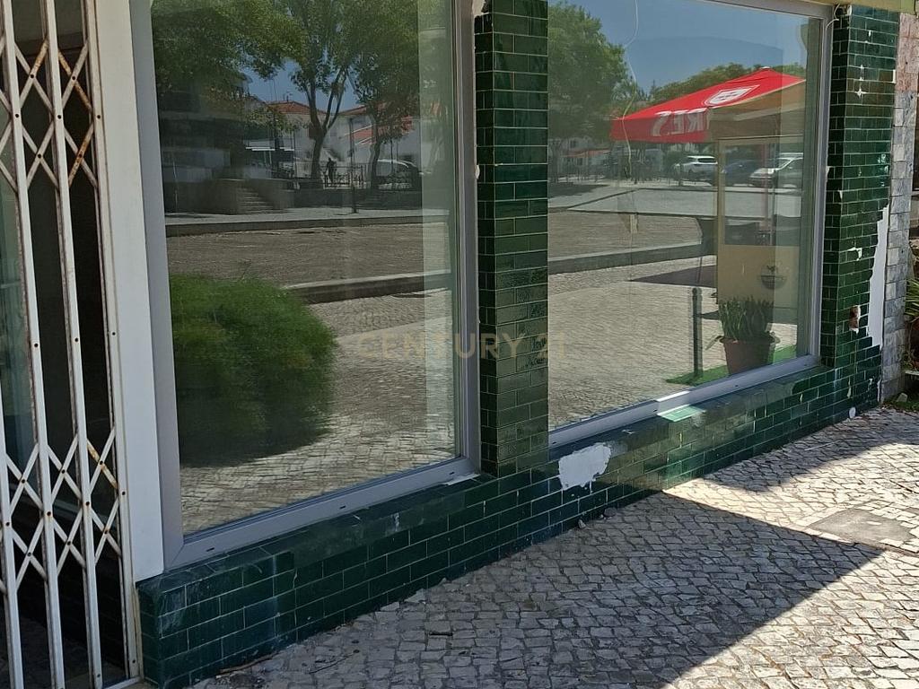 Arrendamento Loja em Tires - 62m² por 800€ - Image 10