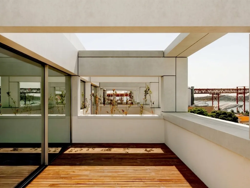 Luxuosa Moradia T4 em Alcântara, Lisboa - Image 5