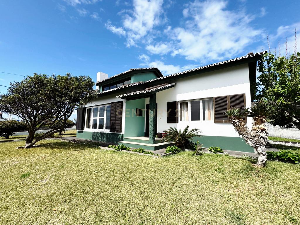 Moradia T3 com Vista Mar em Ribeira Grande, São Miguel - Image 9