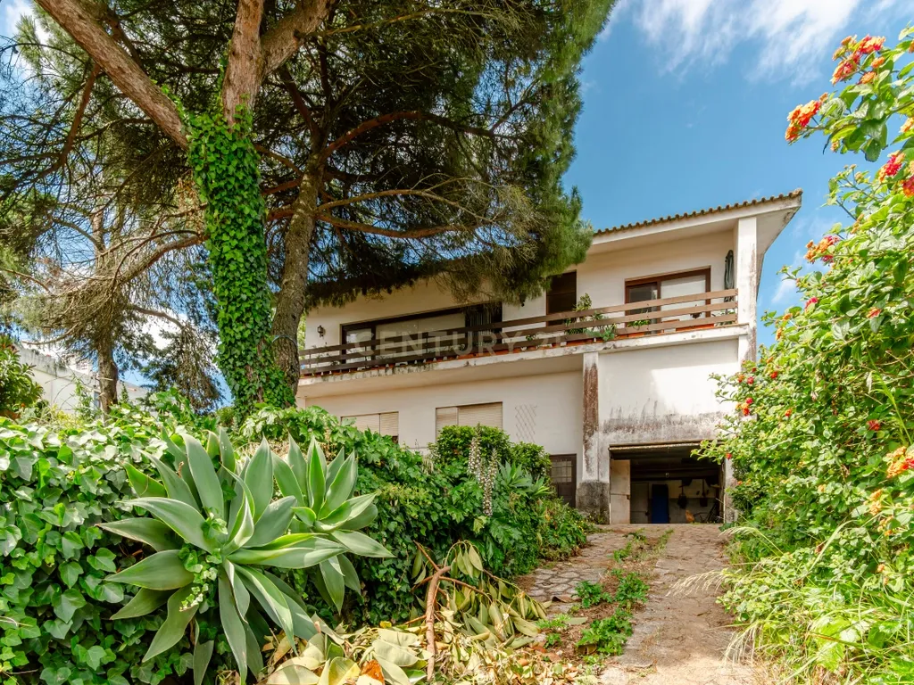 T6+1 em 1066 m2 de tranquilidade, para remodelar ou investir - Image 33