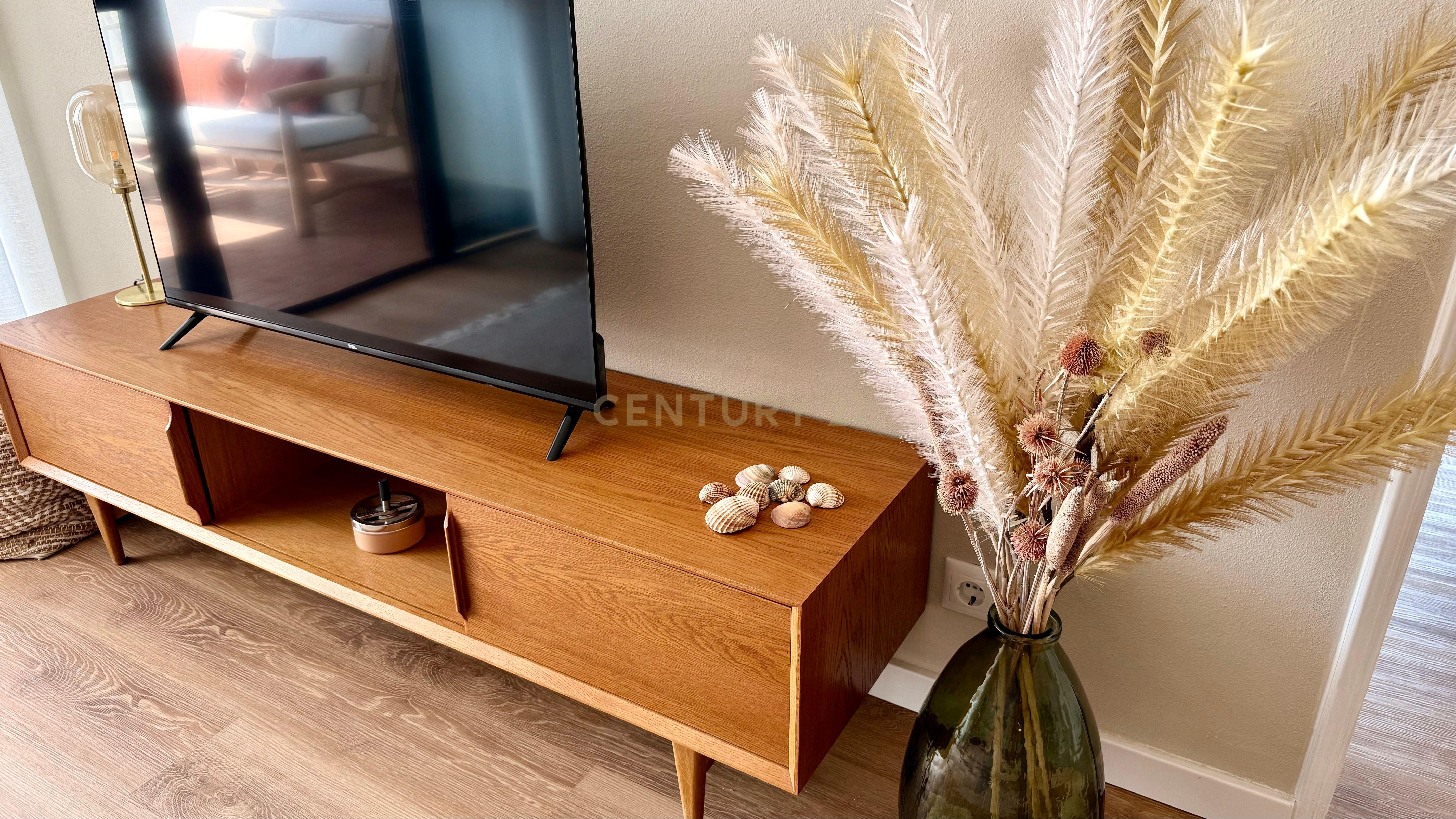 Fotografia 6 de Apartamento T2 renovado em Armação de Pêra a 500 metros da praia.
