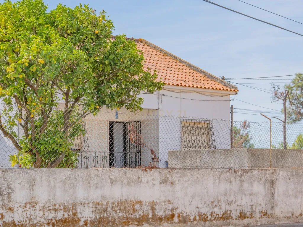 Moradia Isolada com Terreno de 1041 m² – Um Mundo de Possibilidades! - Image 120