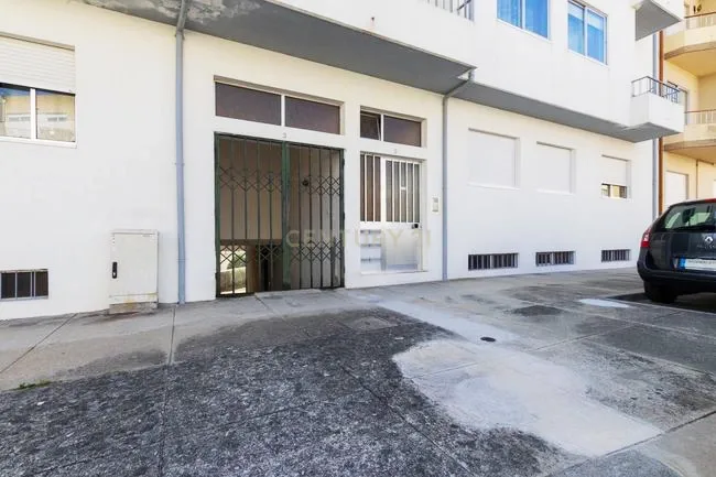 ARMAZÉM PARA VENDA | 73 m² | ERMESINDE – TRAVESSA DO RAMALHÃO - Image 2