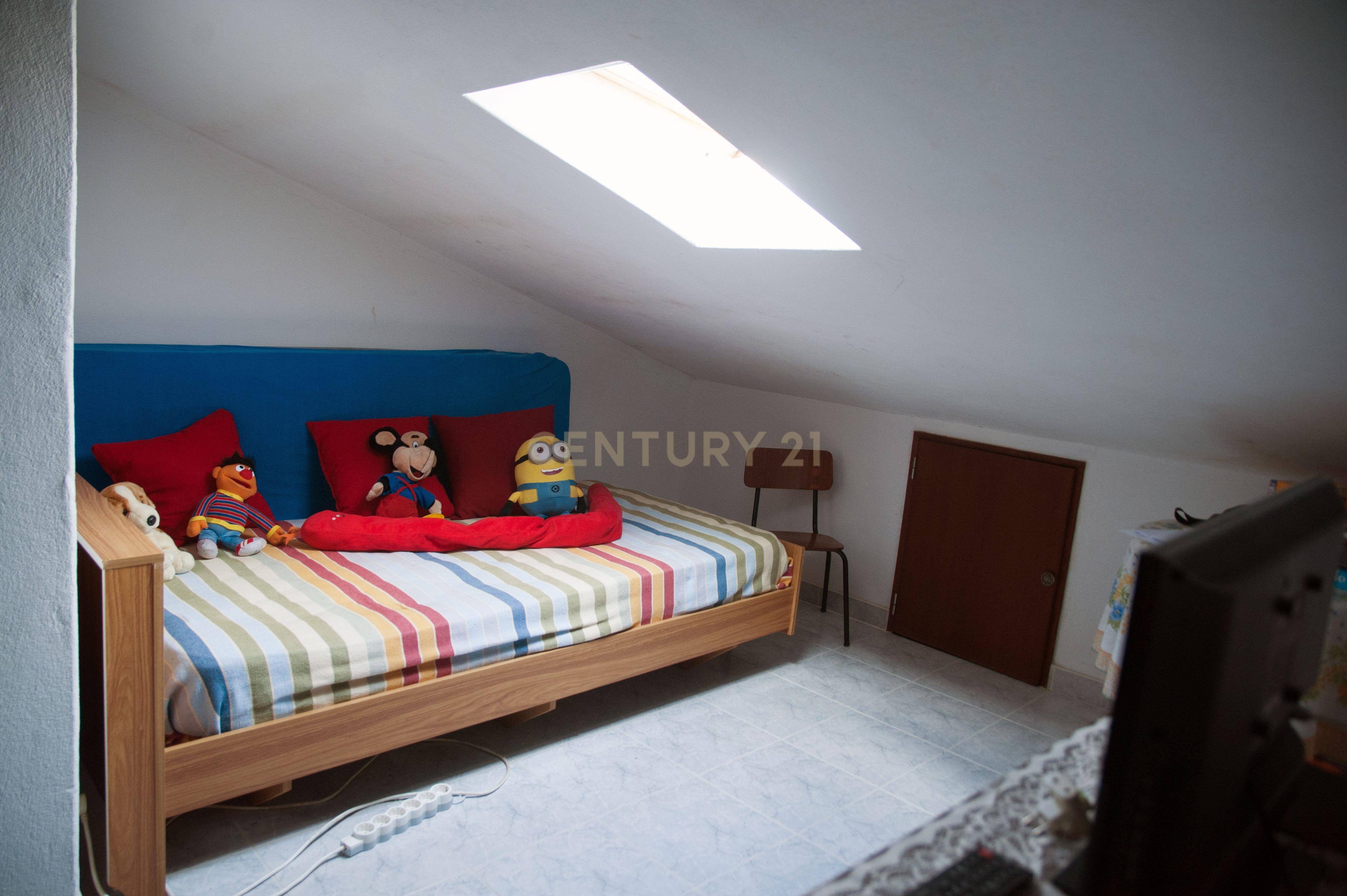 Apartamento T3 em Peniche, Atouguia da Baleia, perto da praia e com boa exposição solar - Image 3