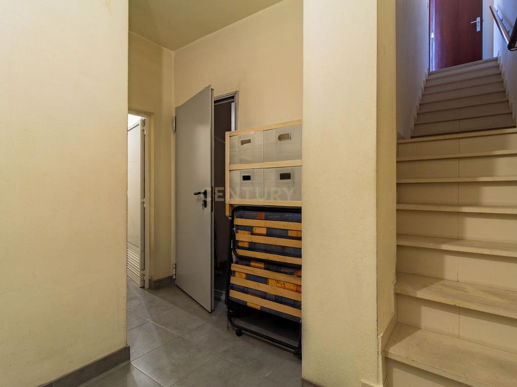 Moradia T3 com Jardim, Garagem e Cave em Embra, Marinha Grande - Image 35