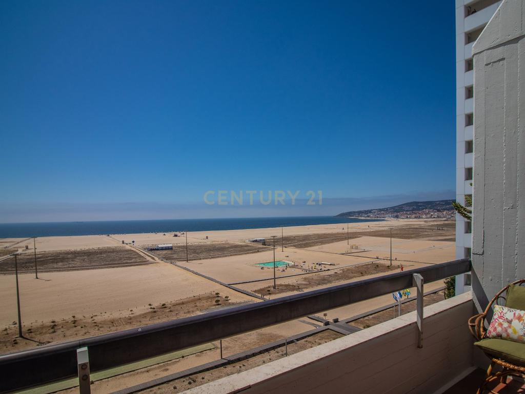 Penthouse T3 na mais privilegiada localização da Figueira da Foz - Image 17