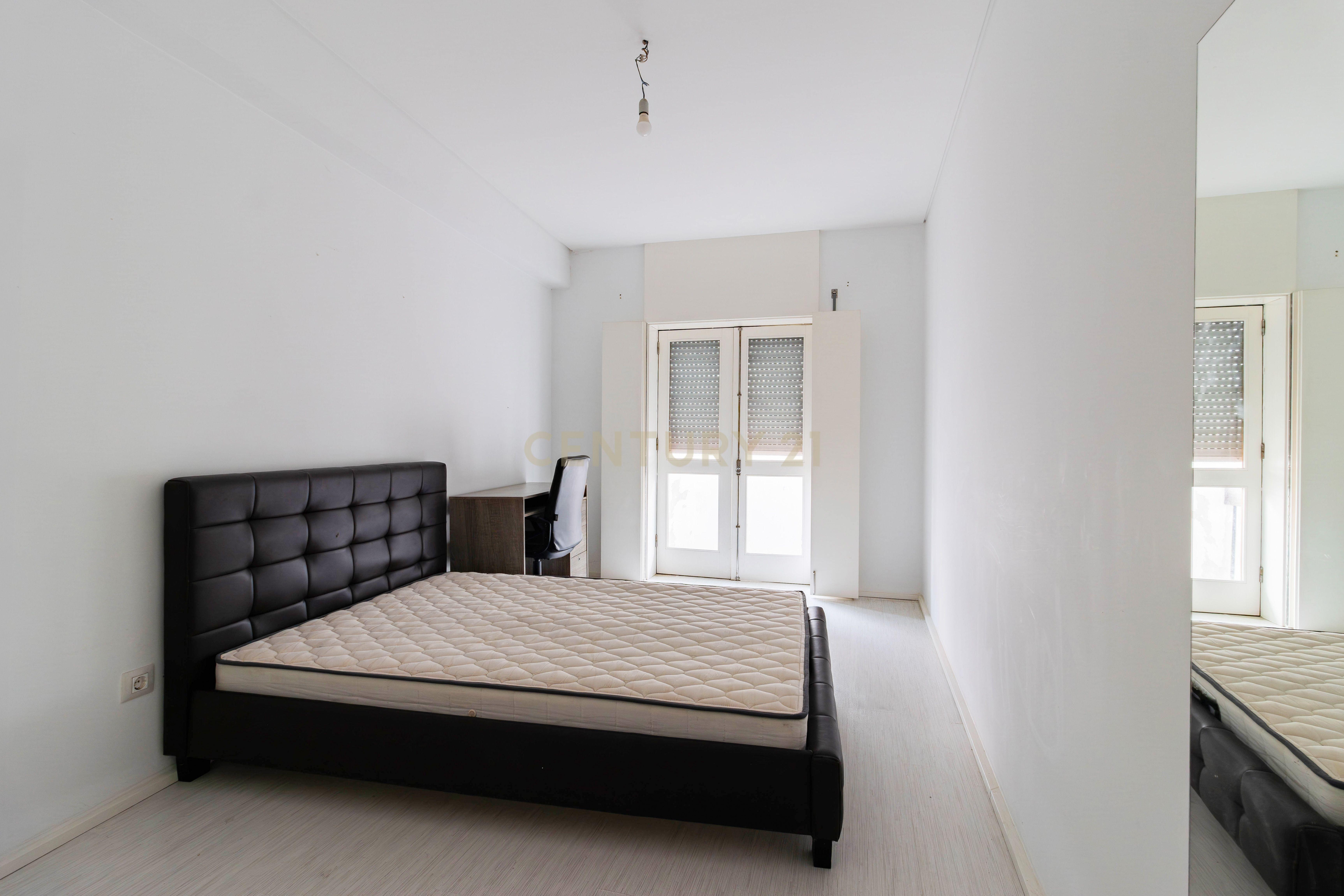 Apartamento T3 à venda em Coimbra (Sé Nova, Santa Cruz, Almedina e São Bartolomeu), Coimbra — foto 5
