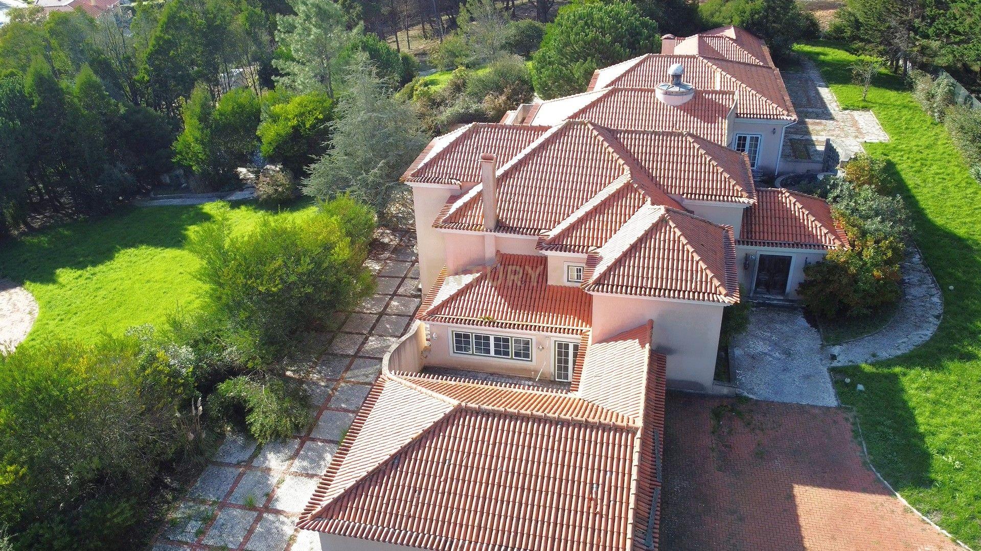 Moradia de luxo V7 localizada junto ao Belas Club de Campo - Image 3