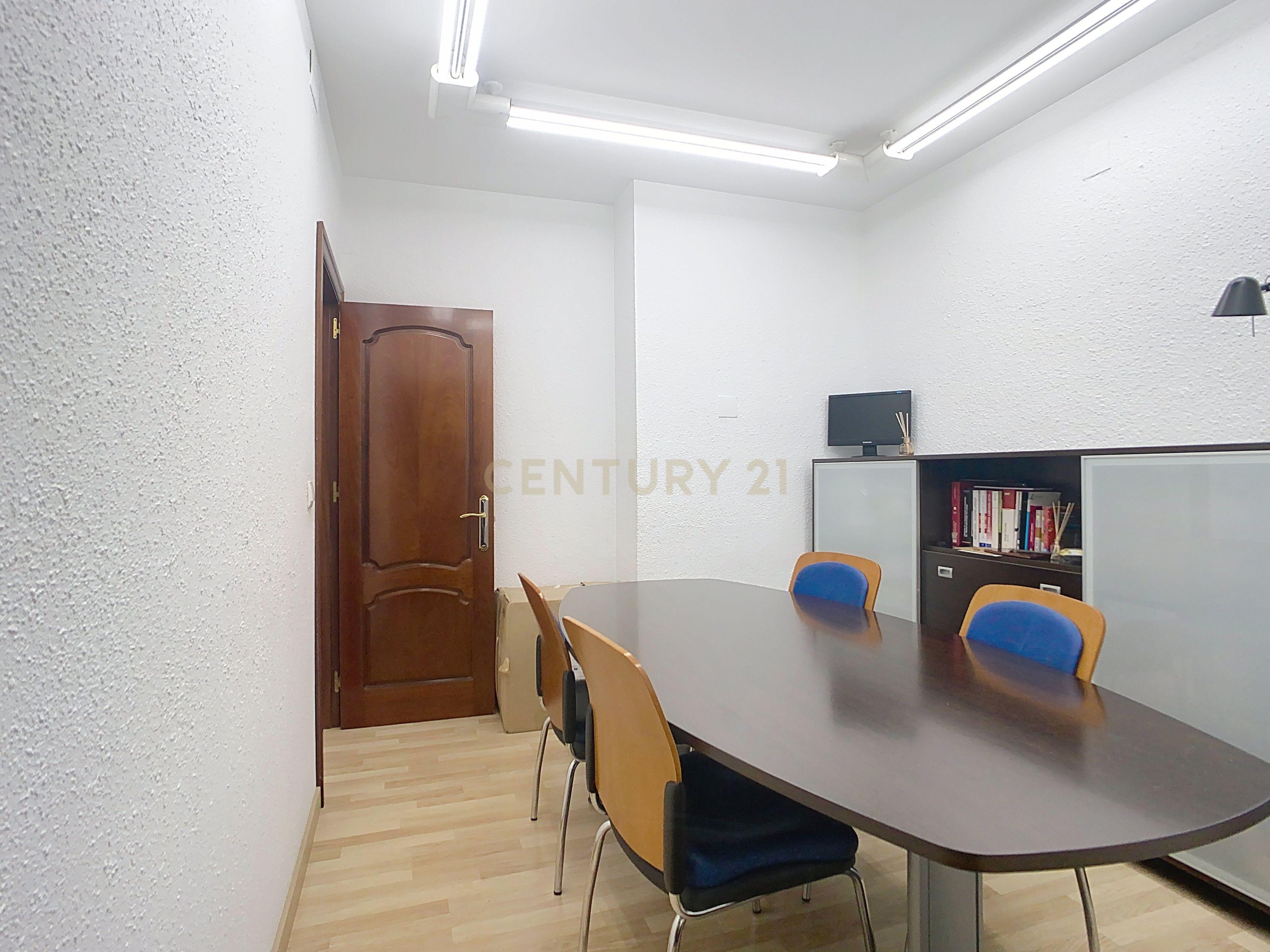 Escritório para venda em Alameda Principal, Málaga - Localização privilegiada com vistas panorâmicas - Image 4