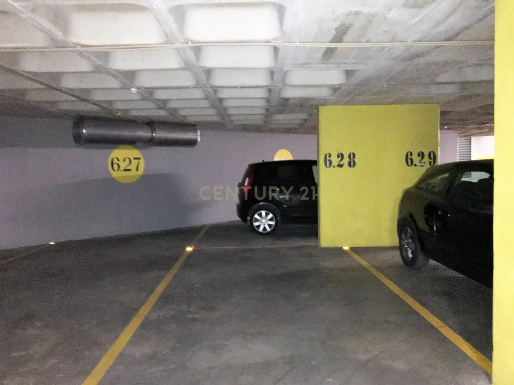 Lugar de estacionamento em Campolide - Arrendamento - Image 5