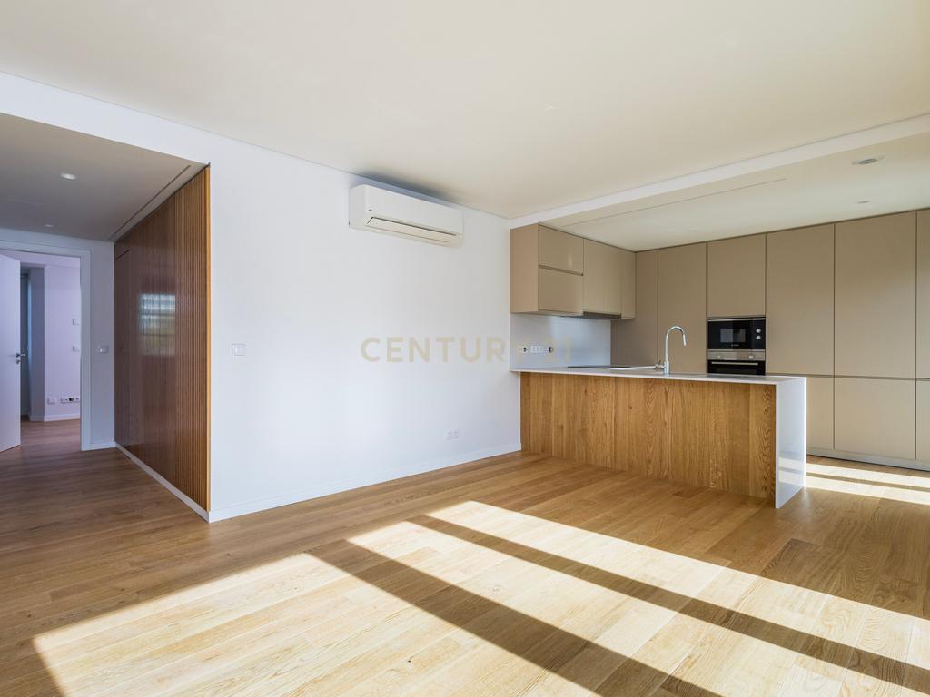 T2 no BERNA HERITAGE, um Edifício Único e Icónico no coração da cidade de Lisboa! - Image 5