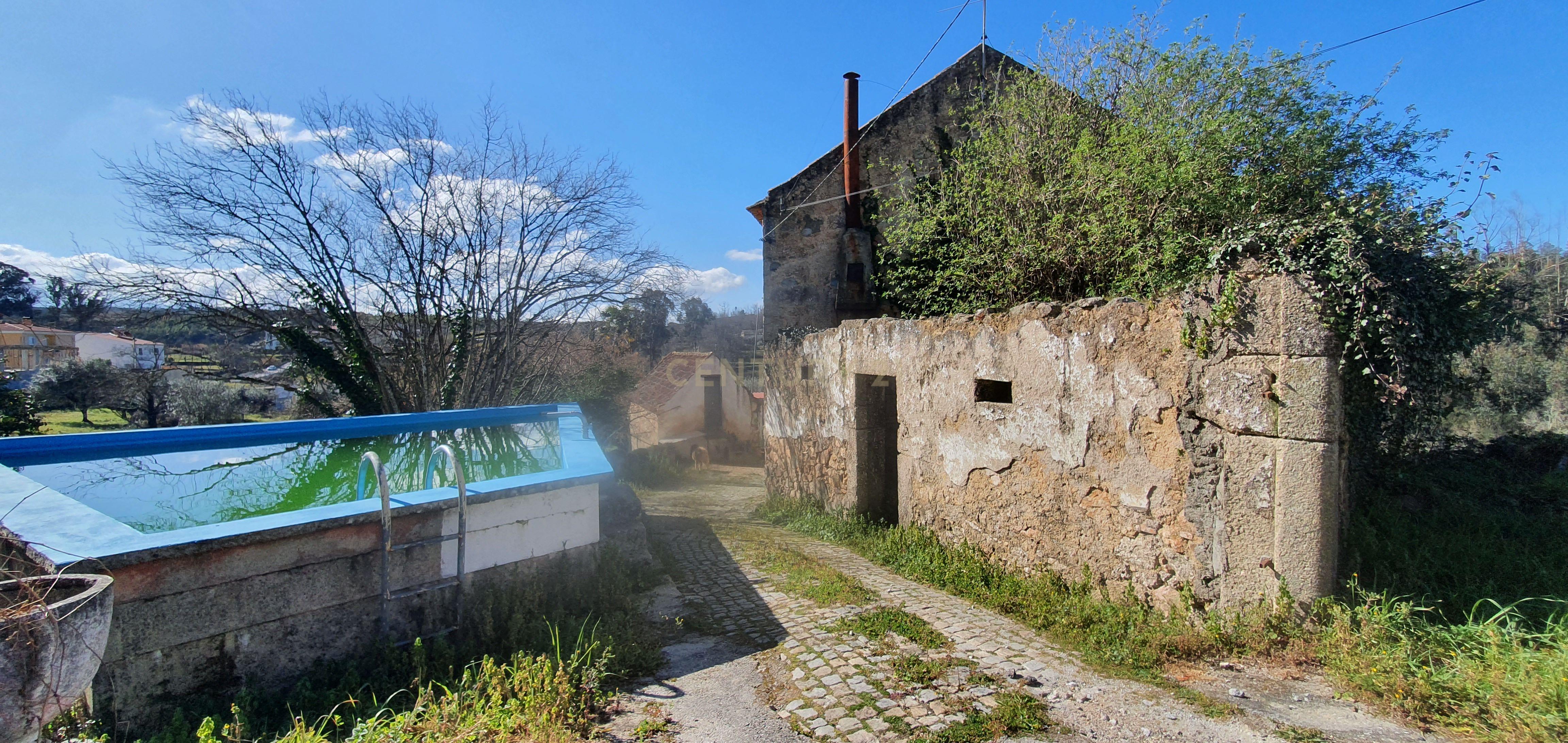 Quinta | Piscina | Centro Oliveira do Hospital - Image 6