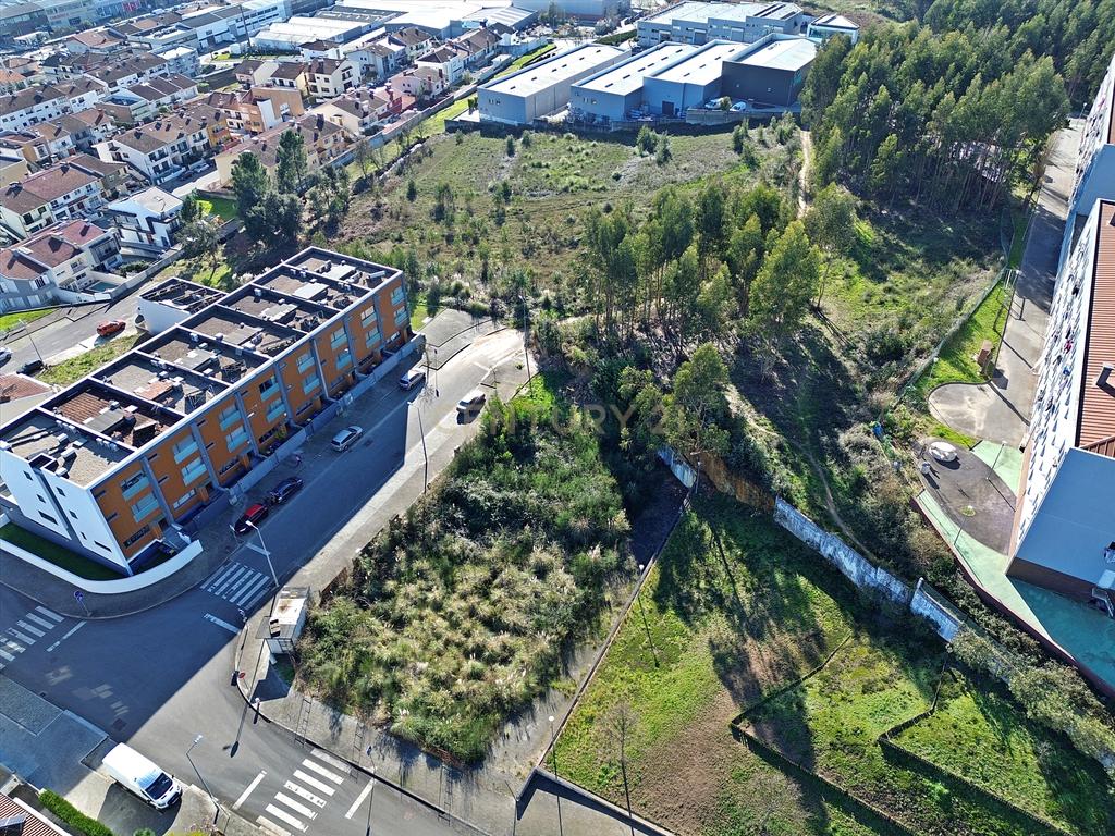 Terreno para construção moradia Bi-Familiar de 4 Pisos - (Alfena) Valongo Lote 22 - Image 15
