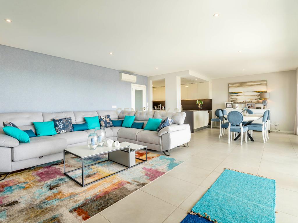 Luxuoso apartamento T2+1 com vista mar - Albufeira - Image 2