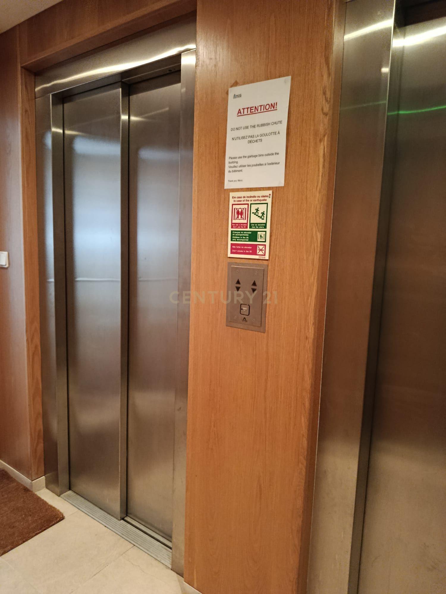 Fotografia 5 de Apartamento com duas suites; estacionamento e arrecadação nas Avenidas Novas