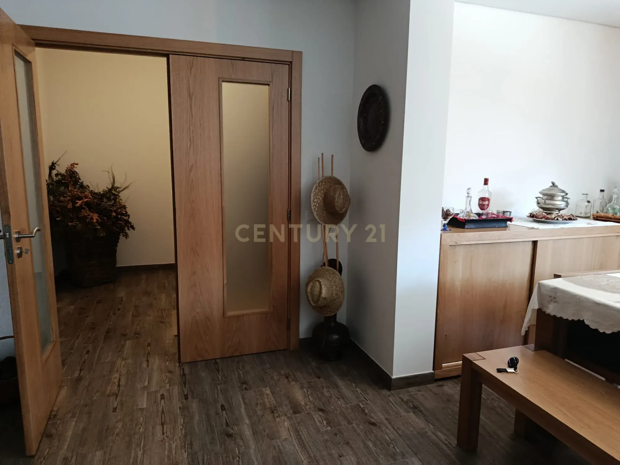 Luxuosa Moradia Renovada em Bragança, 2 Quartos e 3 WC - More