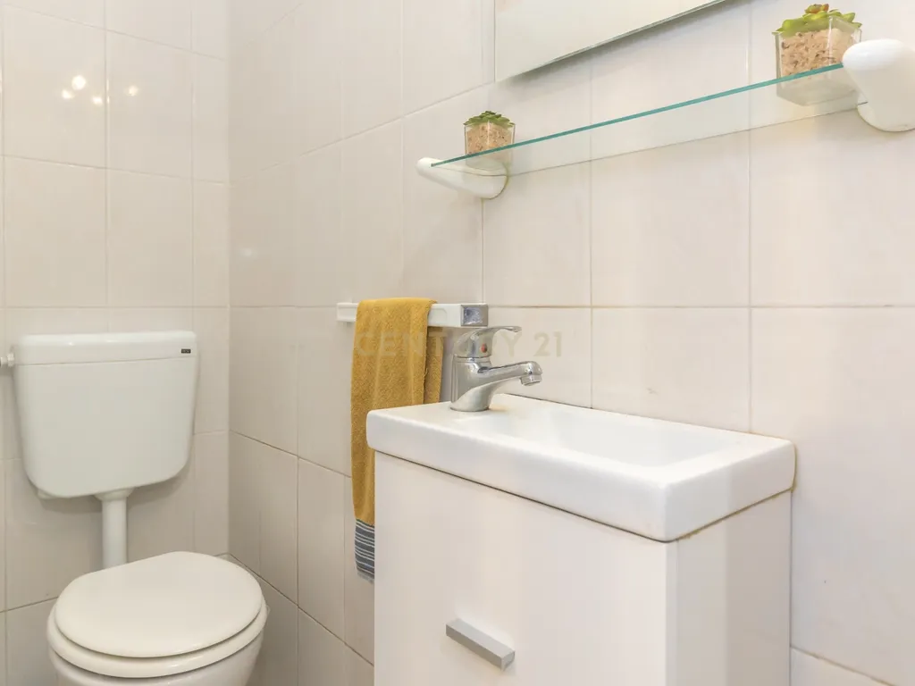 Viva com conforto no coração de Setúbal – Excelente Apartamento T3 nos Pinheirinhos - Image 19