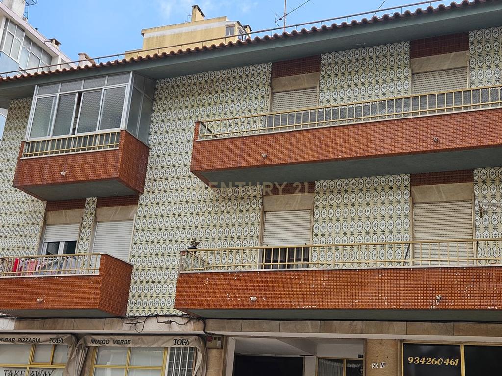 𝗔𝗽𝗮𝗿𝘁𝗮𝗺𝗲𝗻𝘁𝗼 𝗧𝟮 à 𝘃𝗲𝗻𝗱𝗮 𝗻𝗮 𝗗𝗮𝗺𝗮𝗶𝗮 – 𝟲𝟴𝗺𝟮 𝗰𝗼𝗺 𝘃𝗮𝗿𝗮𝗻𝗱𝗮𝘀 - Image 18