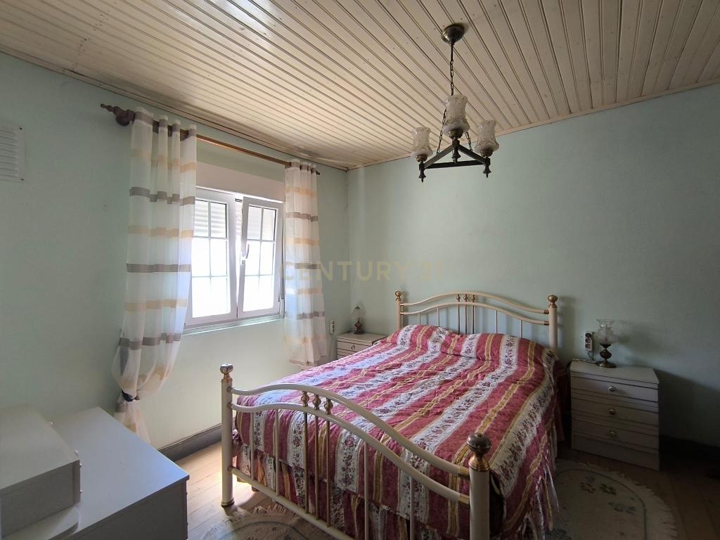 Moradia T3 para venda em Mós, Bragança - Image 8