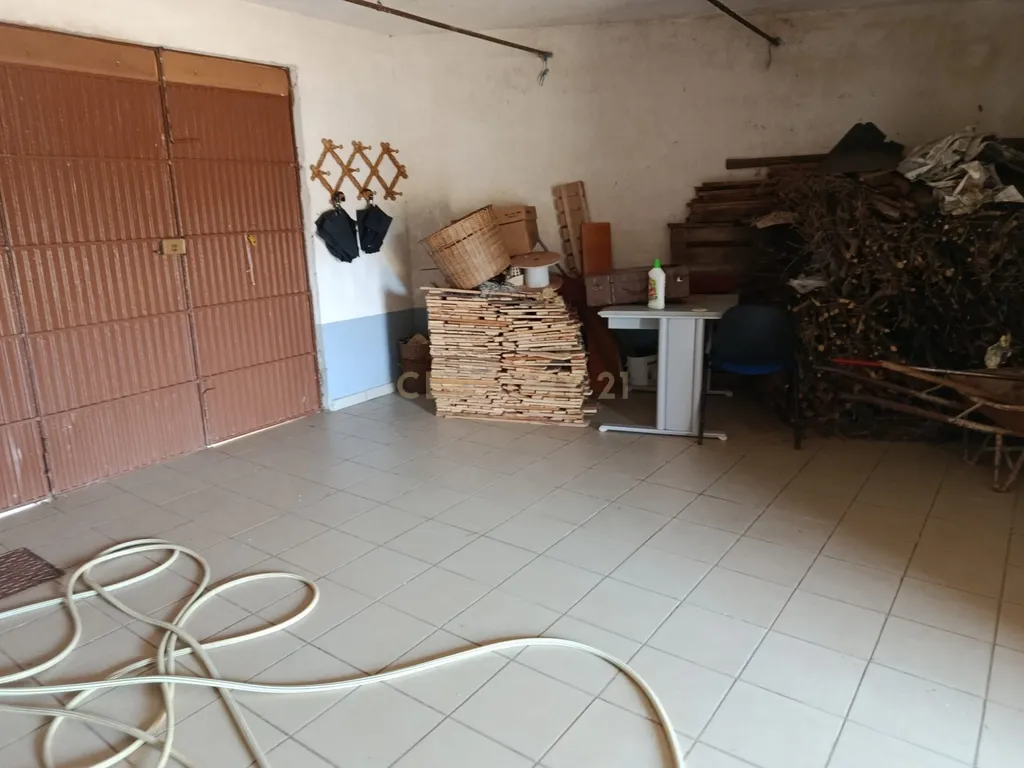 Moradia T4 com Terreno - Salsas - Bragança - Image 11
