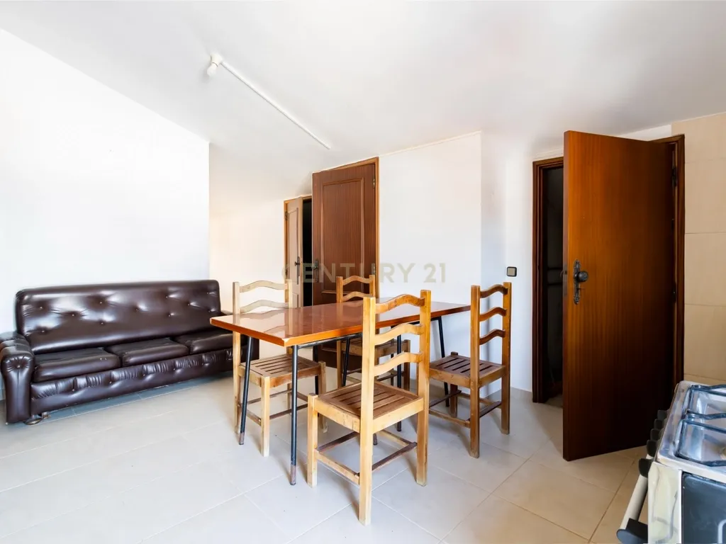 MORADIA EXCLUSIVA EM ALCOBAÇA – CONFORTO, ESPAÇO E POTENCIAL DE INVESTIMENTO! - Image 25