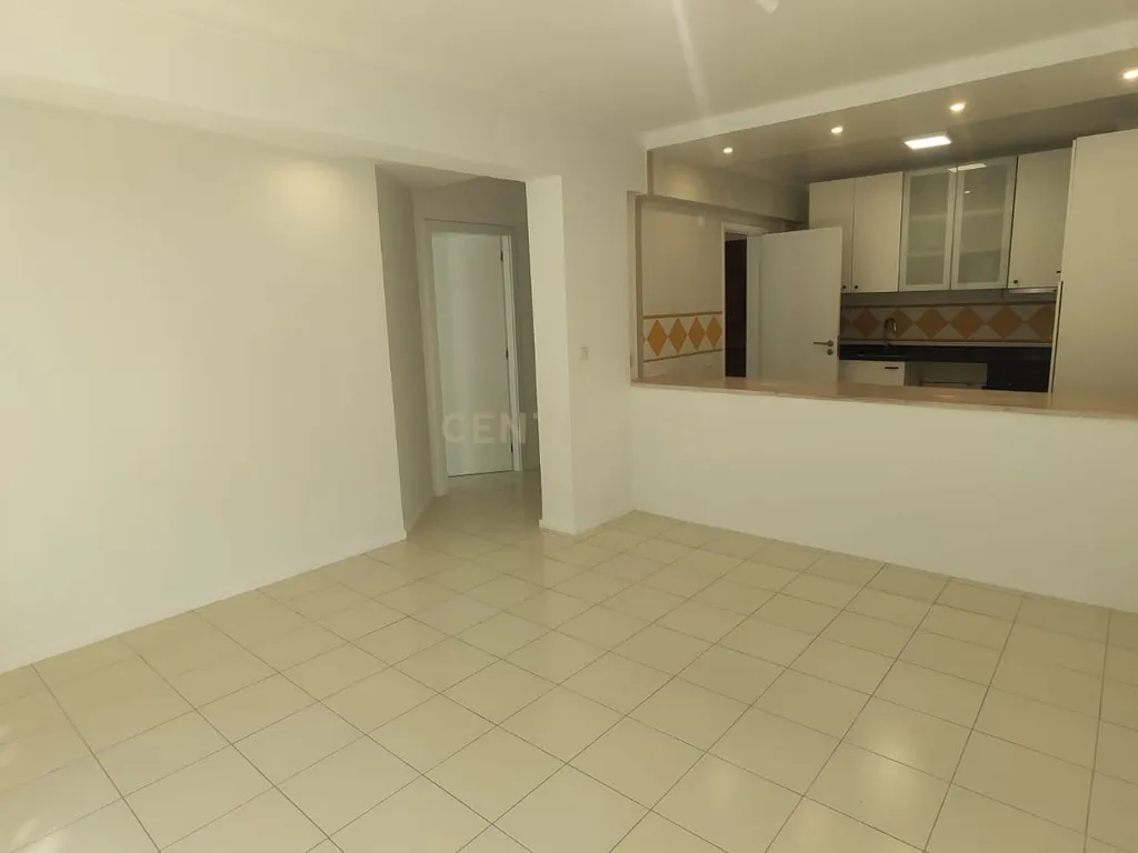 ARRENDA - APARTAMENTO T1 + 1, OEIRAS, JARDIM DOS ARCOS - Image 2