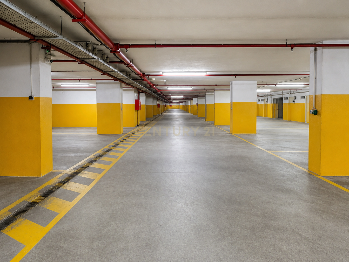 Fotografia 5 de LUGAR DE GARAGEM 11,6 M² | ARRUMO 14,6 M² | BESSA | PORTO