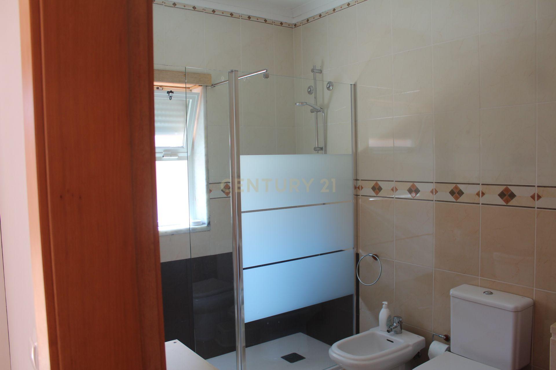  Sintra - Vila-Verde - Apartamento T3+2 em Condomínio - Image 19