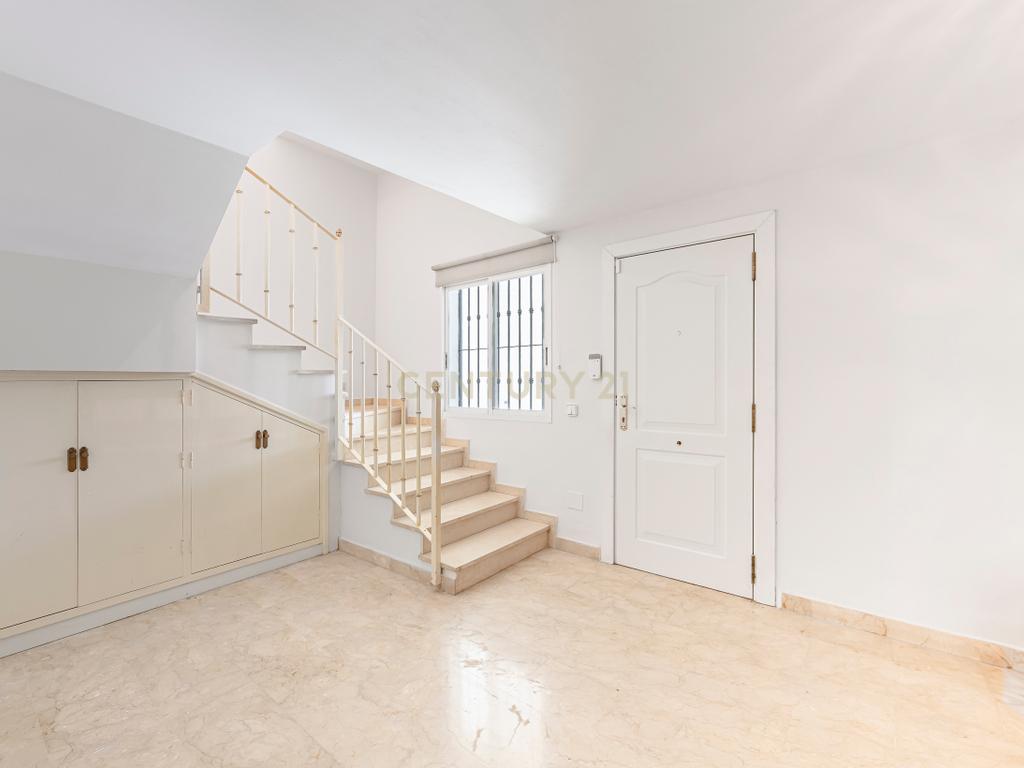 Moradia geminada no Conjunto San Javier Elegância, conforto e espaços para desfrutar -Nueva Andalucia–Marbella    - Image 3