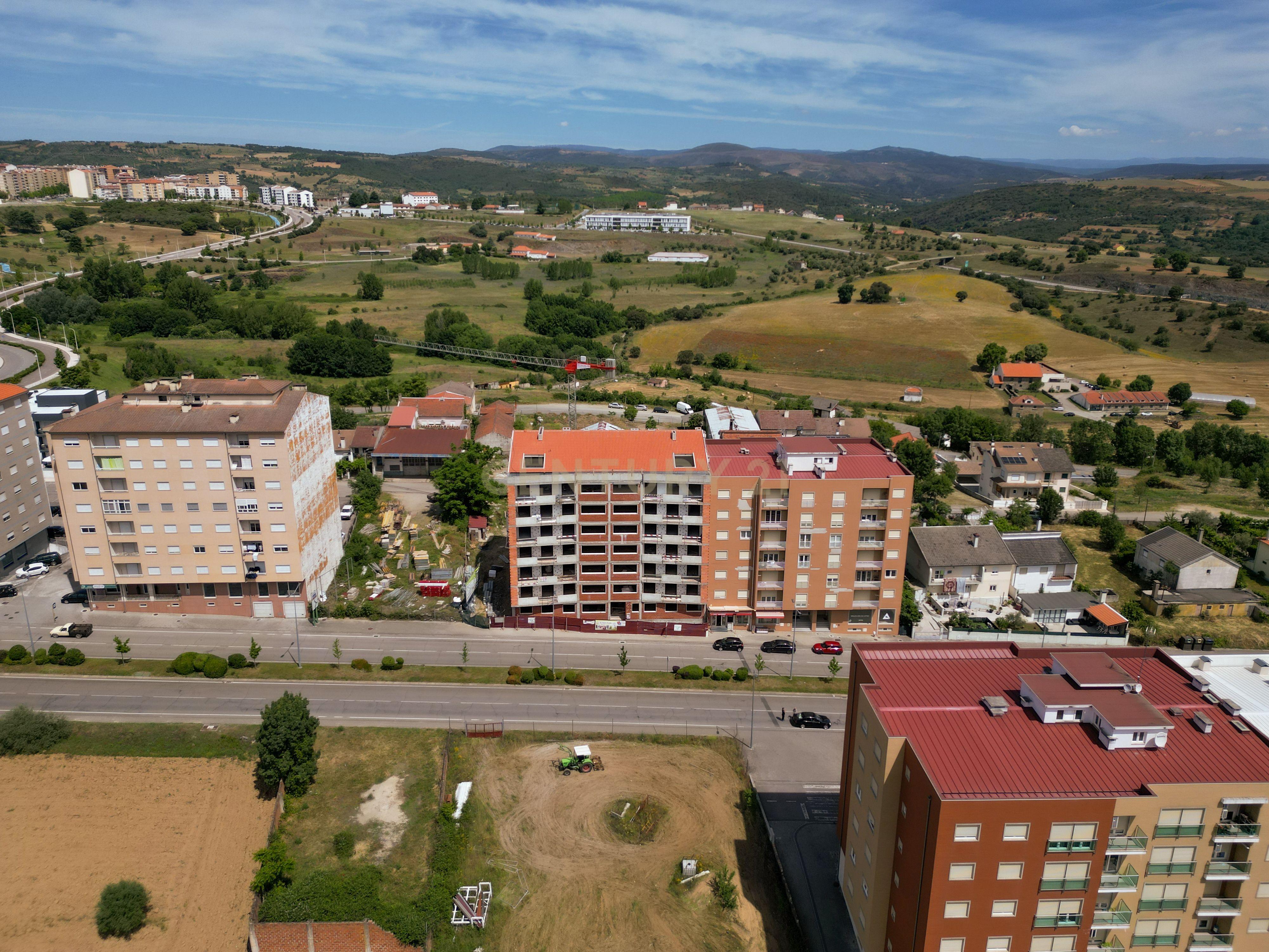 Apartamento T1 à venda em Sé, Santa Maria e Meixedo, Bragança — foto 17