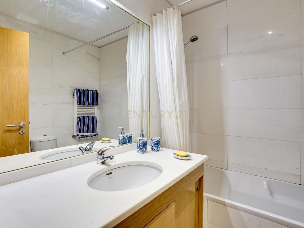 Apartamento T3 no Parque das Nações com Vista Panorâmica para o rio  - Image 28