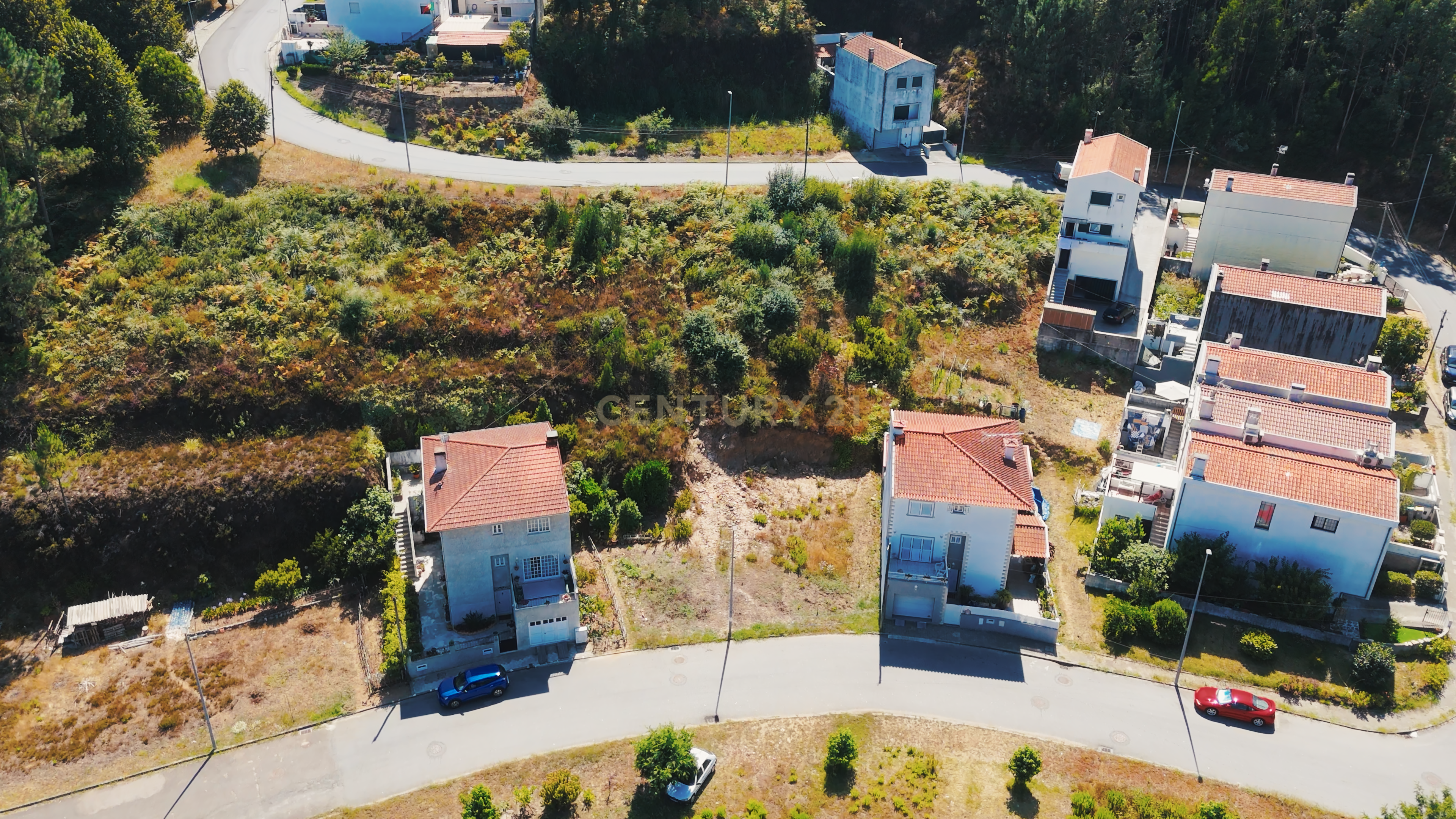 Fotografia 5 de Oportunidade Única!  Terreno de 267m2 para Construção  em Crestuma, Vila Nova de Gaia - 44.000€