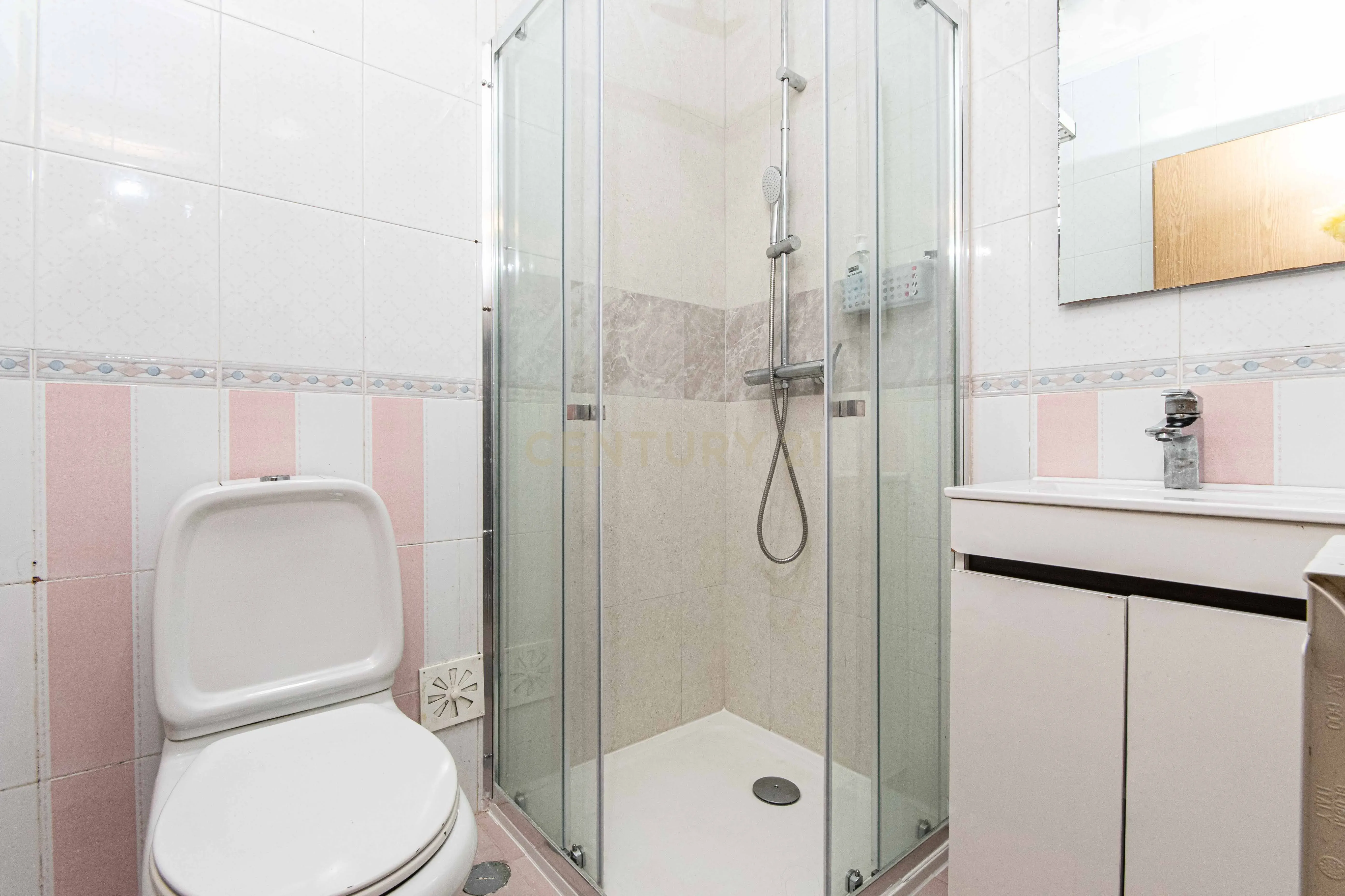 Apartamento T3 à Venda no Edifício Palmeiras - Carregado - Image 18