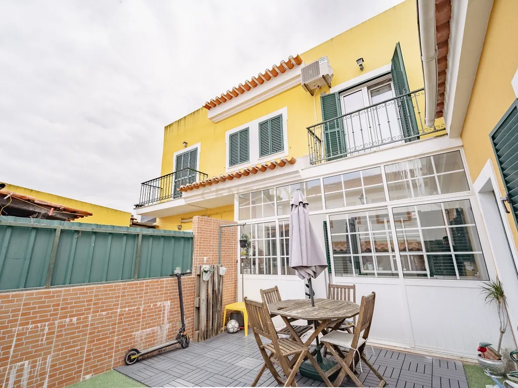 Moradia T3 Quinta do Conde - Image 25