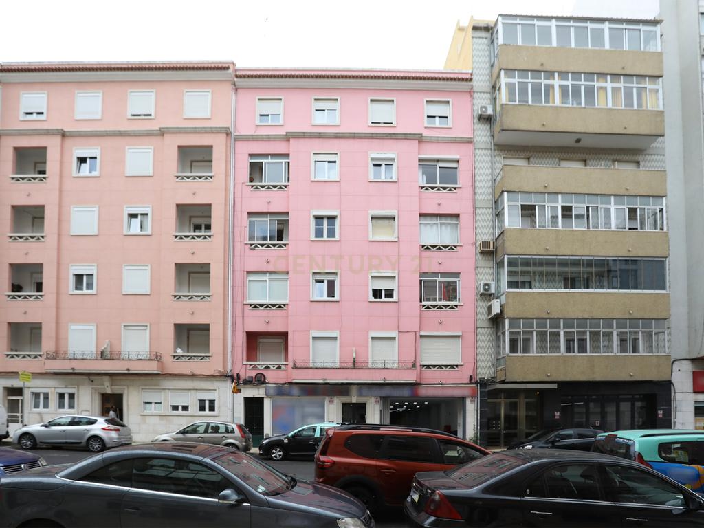 T2 | Entrecampos | 3º Andar com Elevador | 450.000€ - Image 19