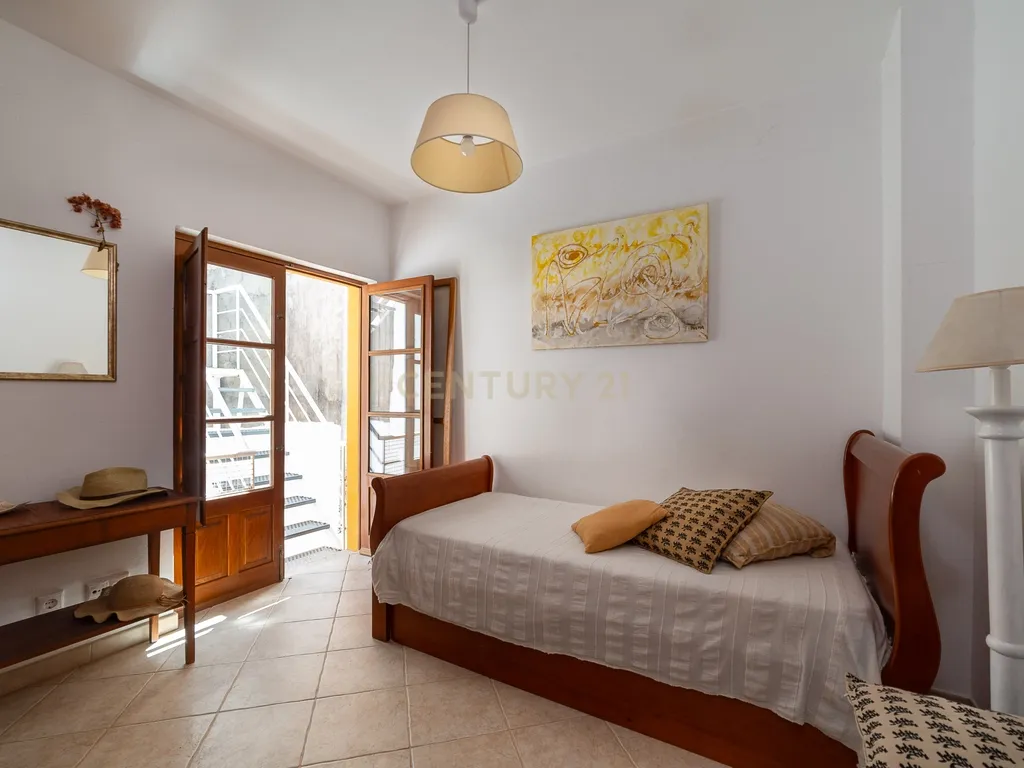 Moradia de Charme T2+1 no Centro Histórico de Tavira - Image 28