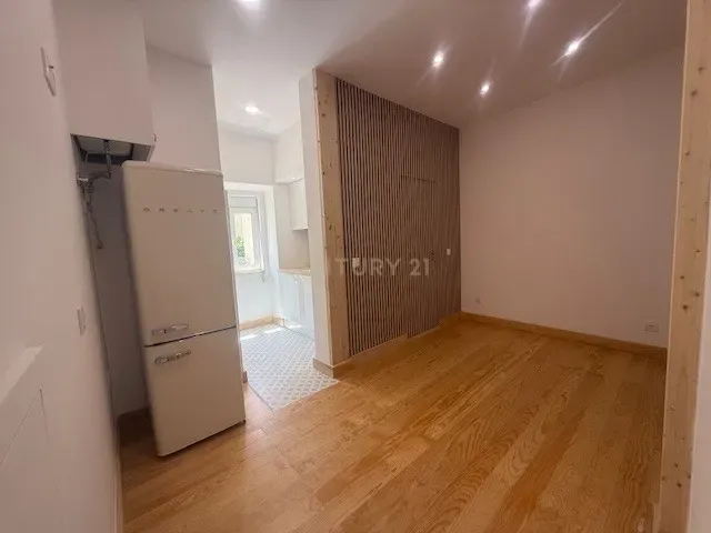 T2 Totalmente Remodelado na Graça - Image 1