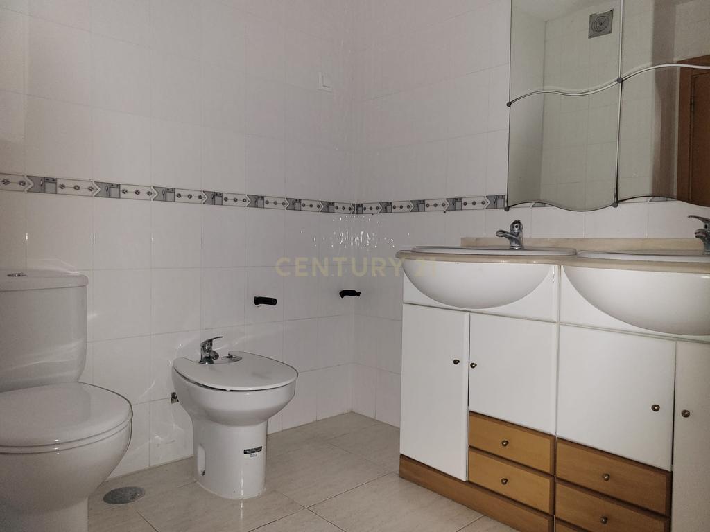 Apartamento T2 - Image 11