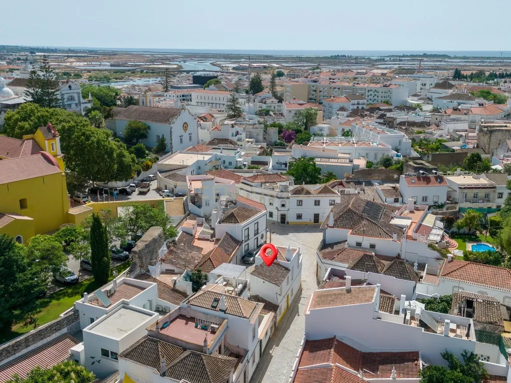 Moradia tradicional T1 com terraço, no centro histórico de Tavira - Image 20