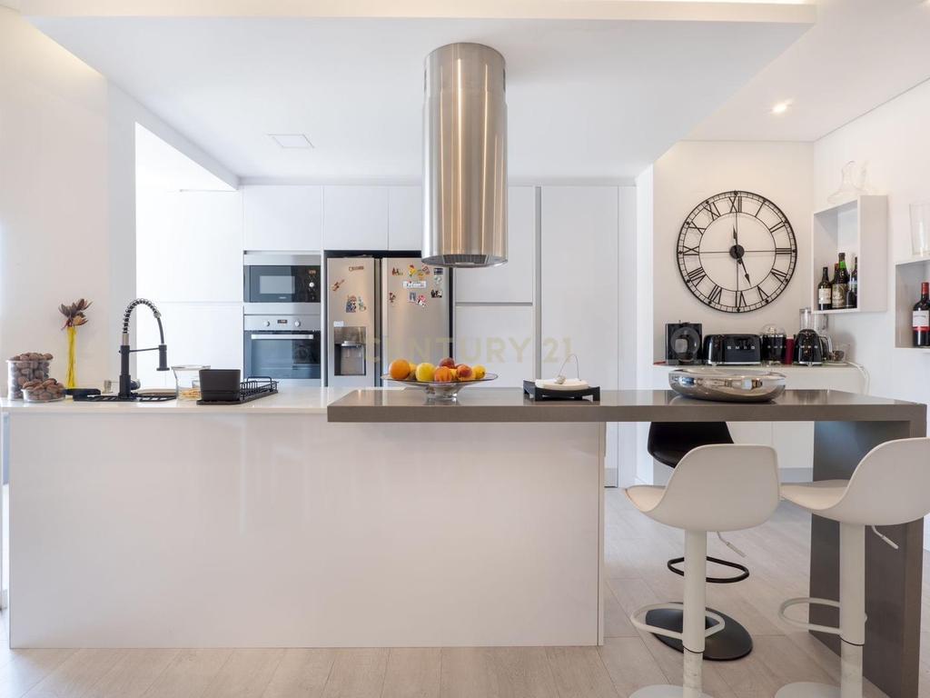 Apartamento T3 de Luxo no Coração de Lisboa - Alameda D. Afonso Henriques - Image 6