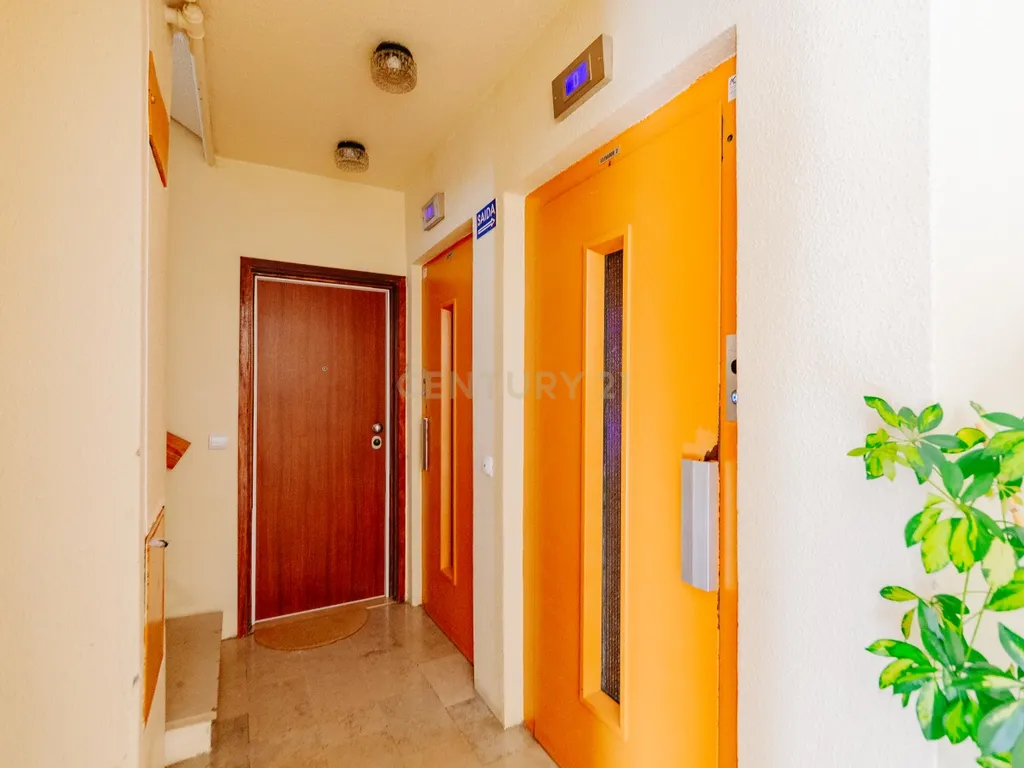 Apartamento T3 com 100,5 m² em Alfornelos com Arrecadação no piso -1 - Image 27