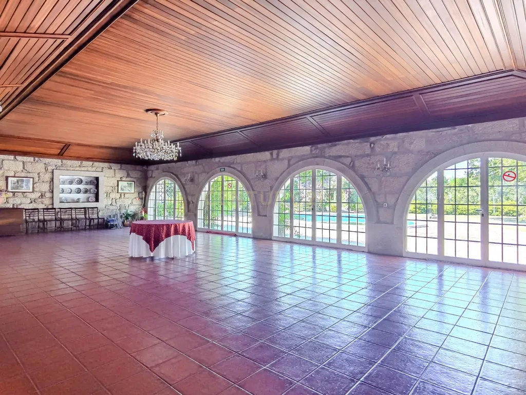 Quinta Santo António — Um refúgio único com piscina privada e potencial ilimitado na Maia - Image 46