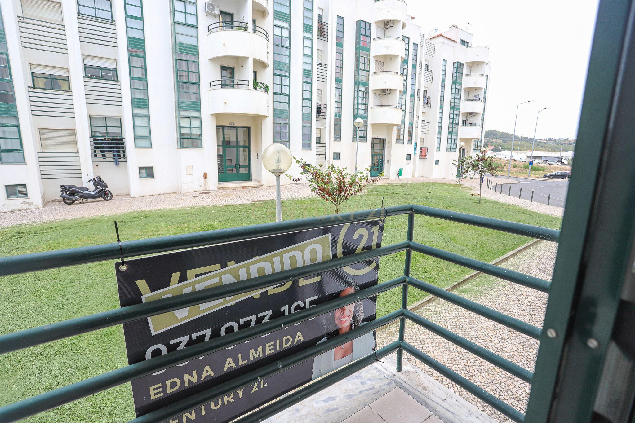 Apartamento T2 à venda em Alenquer (Santo Estêvão e Triana), Alenquer — foto 16