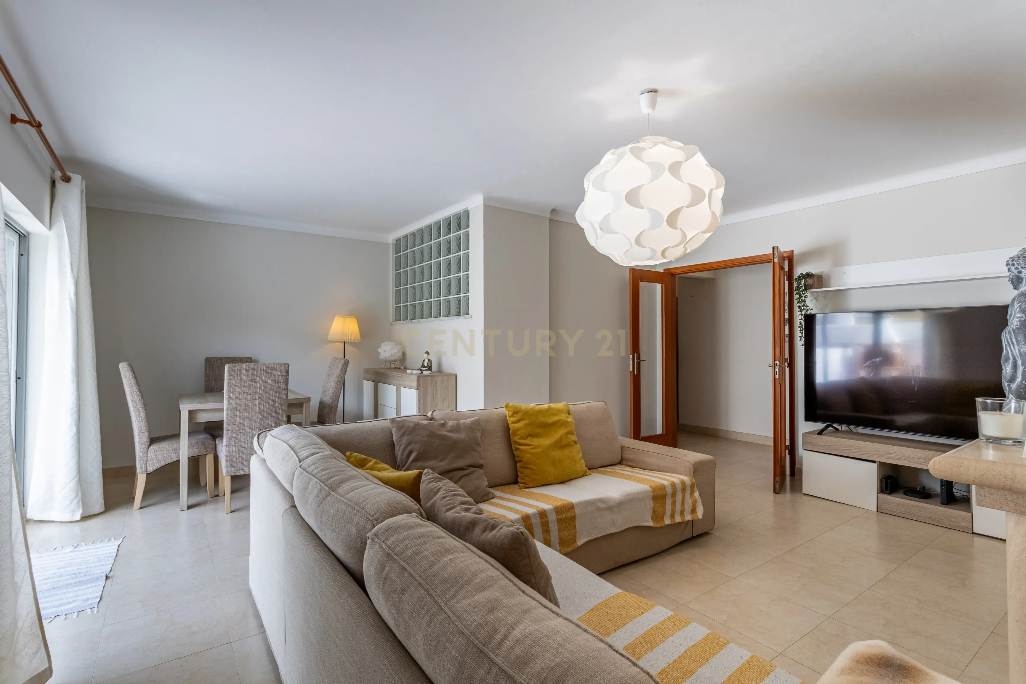 Moradia T3 em Palmela com Vista Panorâmica - Image 16